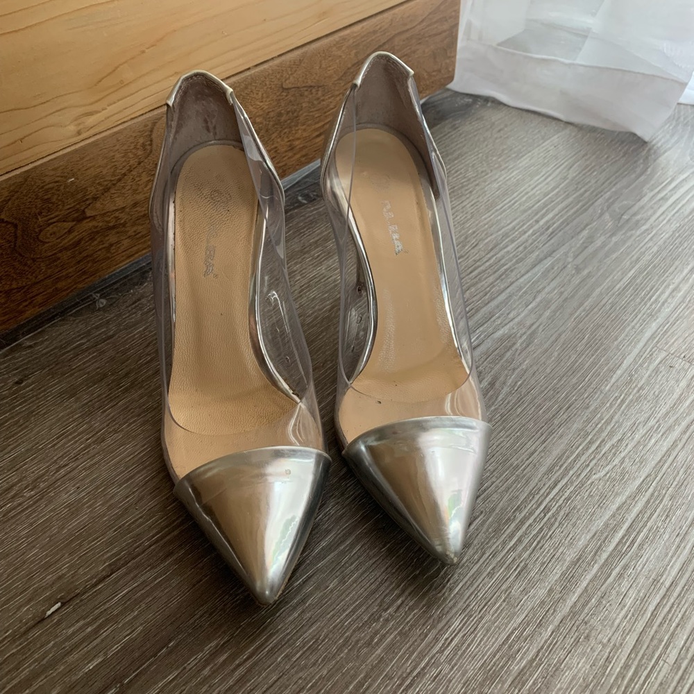 High heels in great condition
